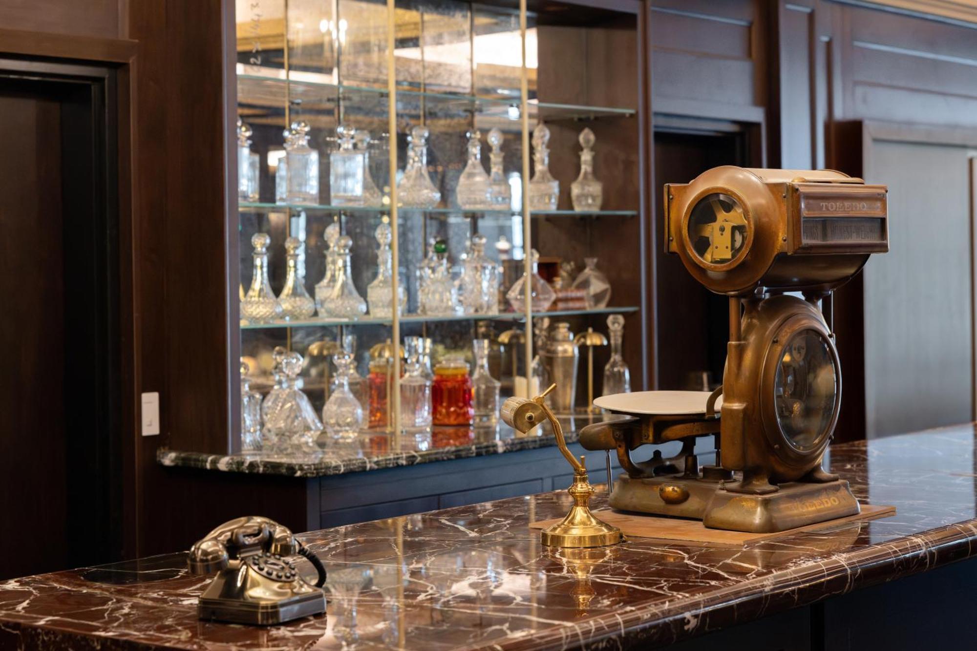 Whisky Hotel